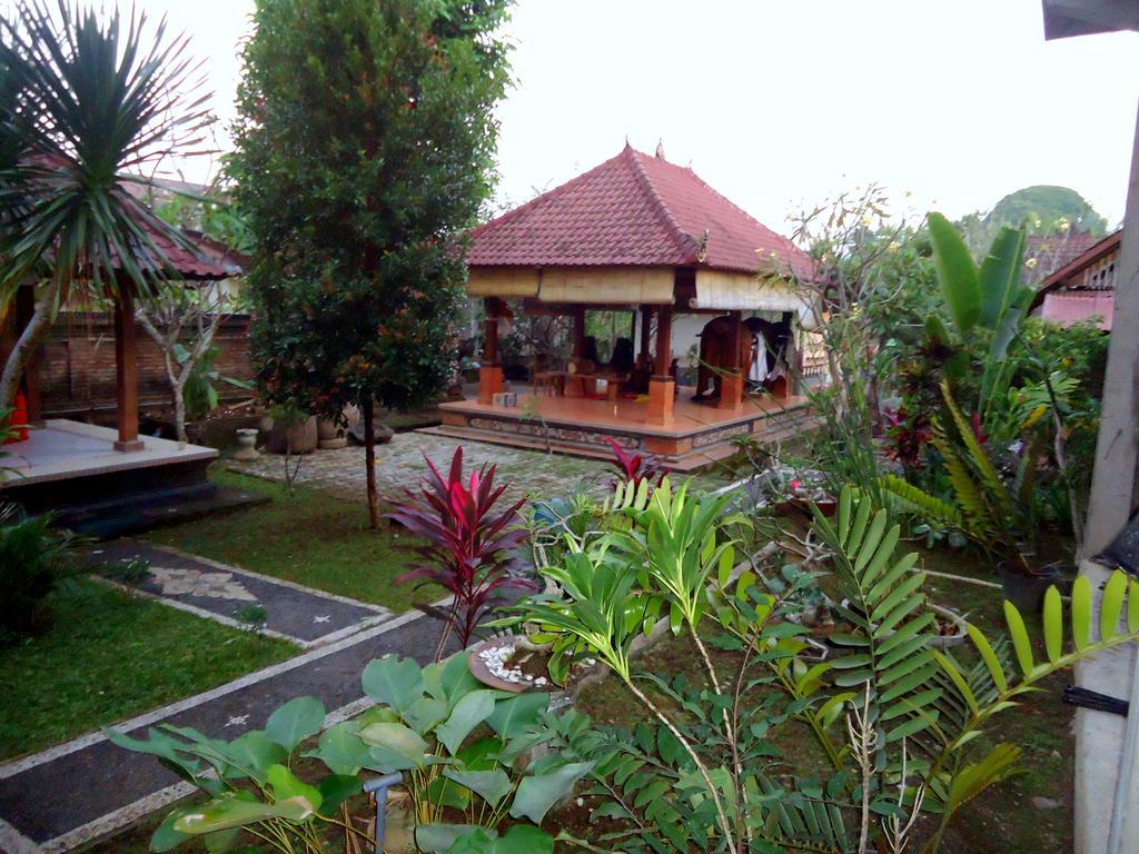 Dewa Put Guest House Ubud  Ngoại thất bức ảnh