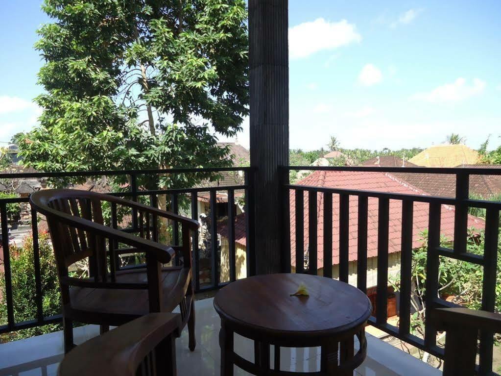 Dewa Put Guest House Ubud  Ngoại thất bức ảnh